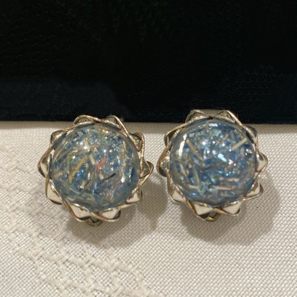 Vintage Silver And Blue Confetti Button Earrings - Picture 4 of 9